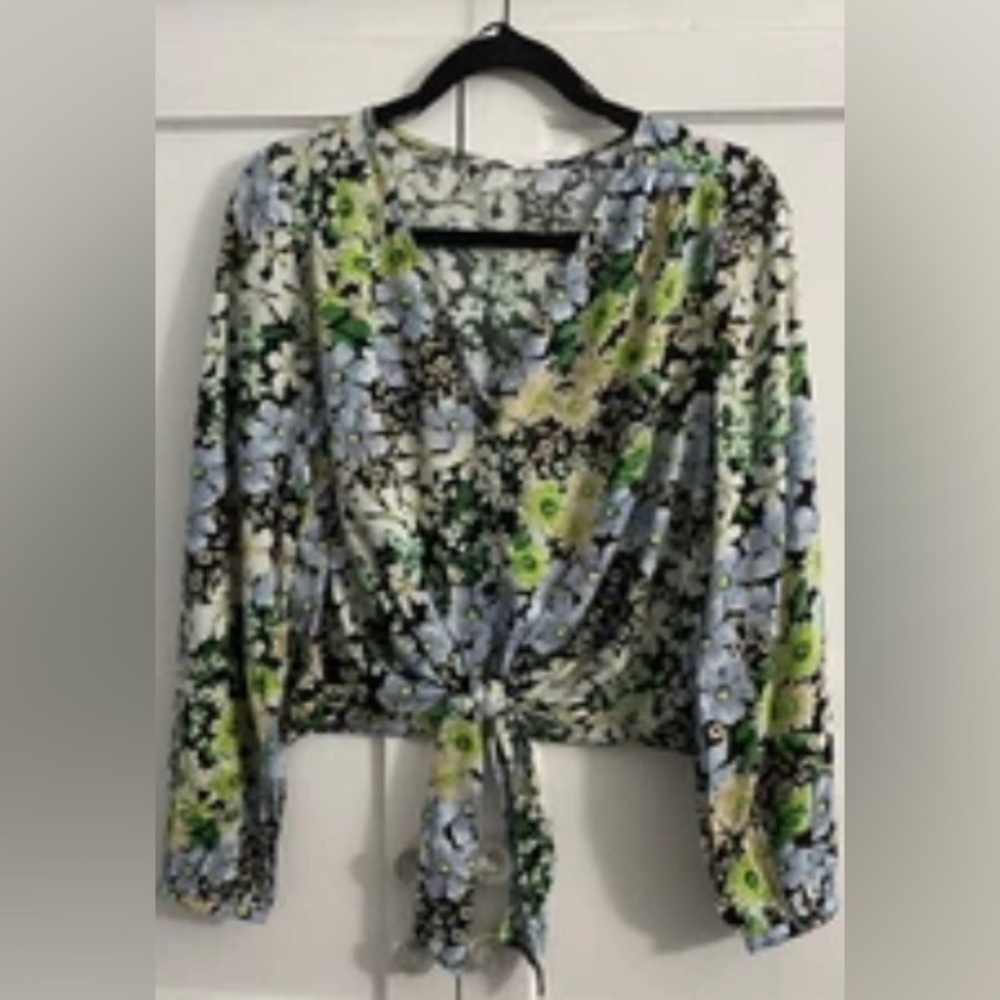 H&M Tie Front Top Floral Multi Color Size Small